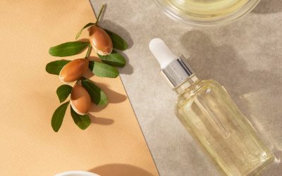 Huile d’argan : Hydratante, non-comédogène, et régénérante